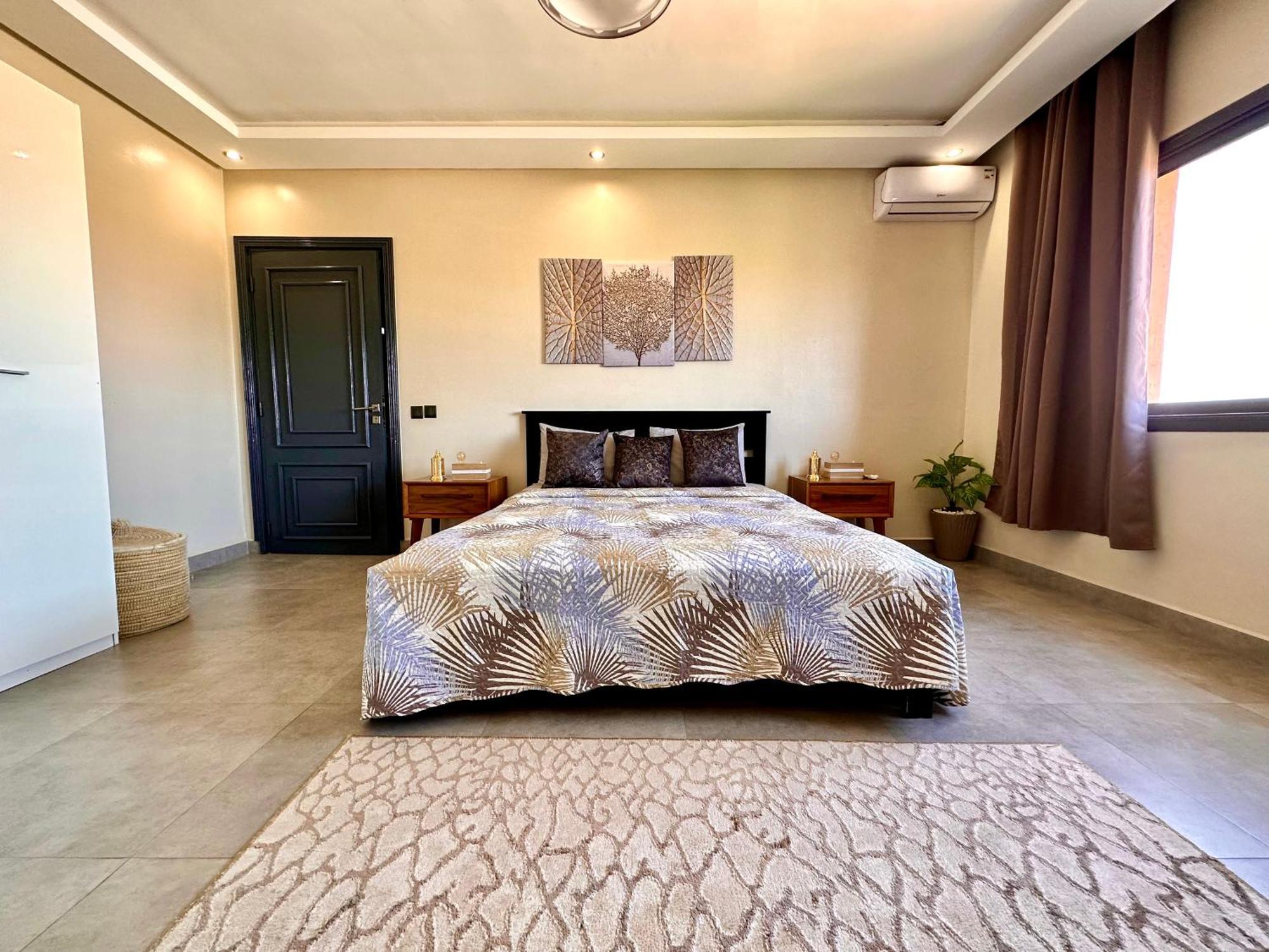 Moderne, Lumineux & Spacieux Avec Balcon -Central -Wifi-Smart Tv-Clim Marrakesh Exterior photo